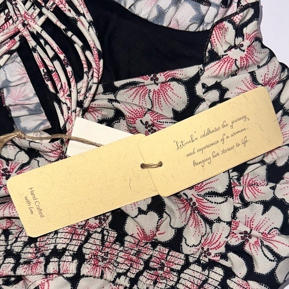 NWT Anthropologie Let Me Be Boho Floral Twisted Ruffle Halter Cropped Top Sz M - Picture 11 of 13